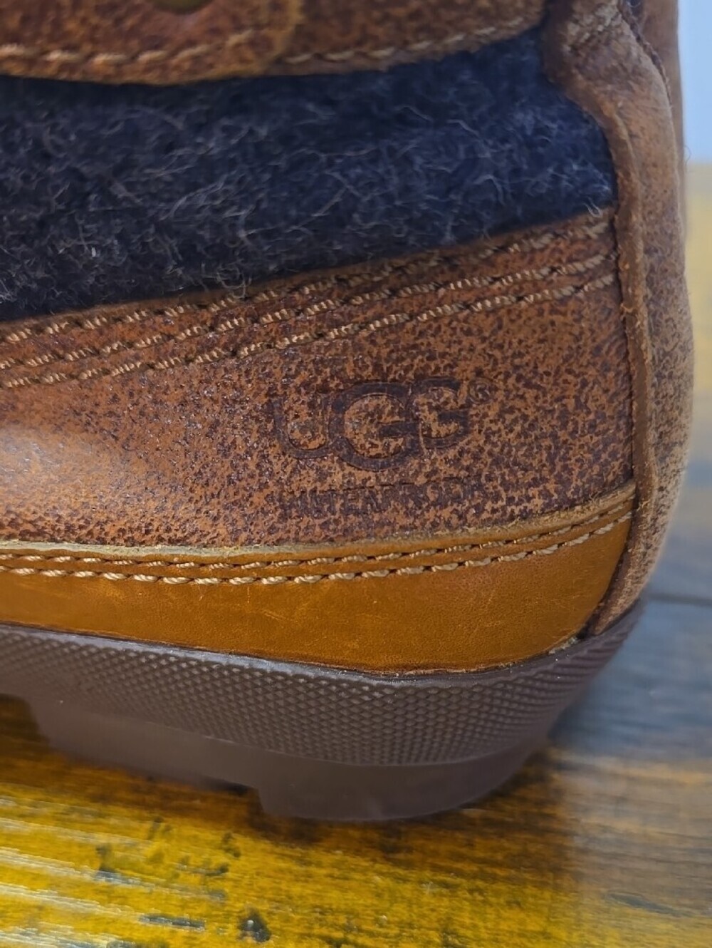 ​UGG Wynton Waterproof Leather Boiled Wool Winter Boots Chestnut Navy 7 - Picture 3 of 11